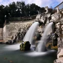 Hotel Regina Caserta · 4 stelle · A due passi dalla Reggia Fontana con due sculture di pesci che spruzzano acqua in un parco
